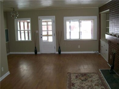 149 S Algonquin Ave, Columbus, OH 43204 - photo 4