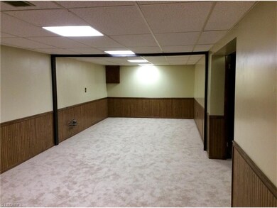 GIGANTIC NEWLY REMODELED REC ROOM (12 X 35) PERFEC