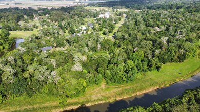 7649 W Oak Cross St, Alvin, TX 77511 - photo 3