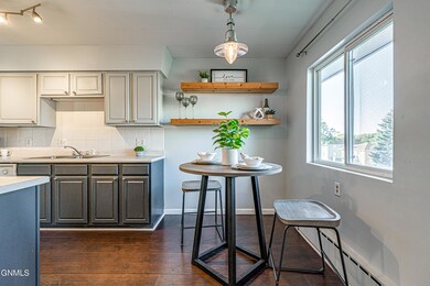 1125N17thSt101922_00008