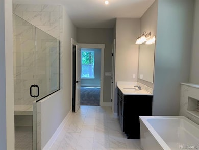 14045 Regatta Bay Dr, Shelby Township, MI 48315 - photo 3