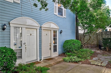 530 N Birdneck Rd unit 102, Virginia Beach, VA 23451 - photo 2