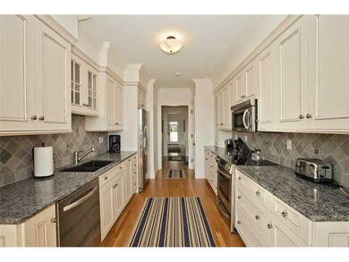 97 Old Beach Rd unit D, Newport, RI 02840 - photo 3