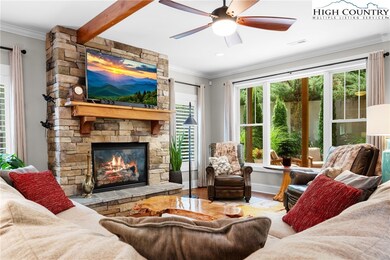 486 Ransom St unit A2, Blowing Rock, NC 28605 - photo 5