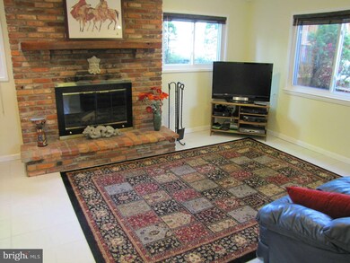 4002 Southend Rd, Rockville, MD 20853 - photo 7