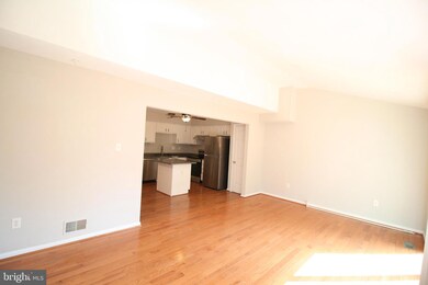 9823 Bayline Cir, Owings Mills, MD 21117 - photo 7