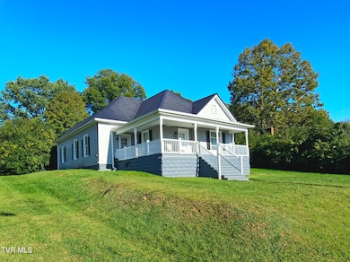 1001 Virginia Ave, Bristol, TN 37620 - photo 2