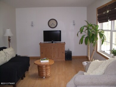 121 Route 739, Hawley, PA 18428 - photo 4