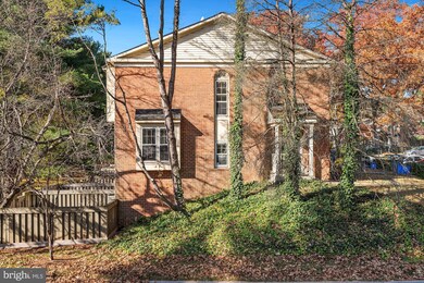 20549 Strath Haven Dr, Montgomery Village, MD 20886 - photo 4