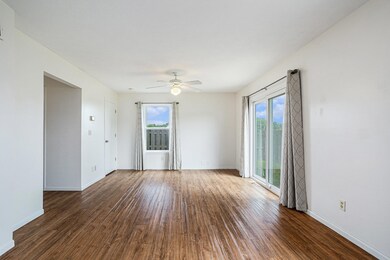 32 E Pointe Dr, Coldwater, MI 49036 - photo 2