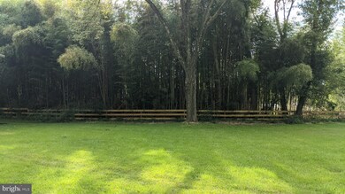 10805 Patuxent Ave, Glenn Dale, MD 20769 - photo 6