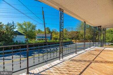 250 Knoxville Rd, Knoxville, MD 21758 - photo 4