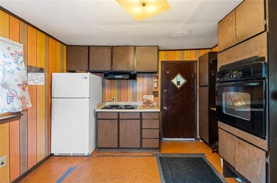 3407 E Aurora Ave, Des Moines, IA 50317 - photo 6