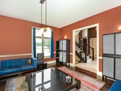 532 N Oaklawn Ave, Elmhurst, IL 60126 - photo 3