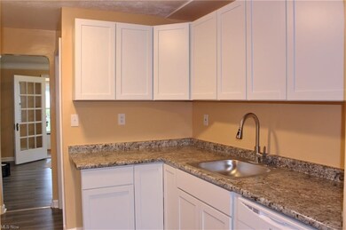 Completely updated Kitchen including the cabinets,