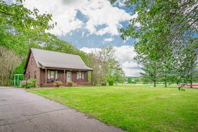 2867 Will Thompson Rd, Walling, TN 38587 - photo 3