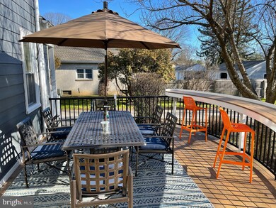 25 Lowrys Ln, Bryn Mawr, PA 19010 - photo 2