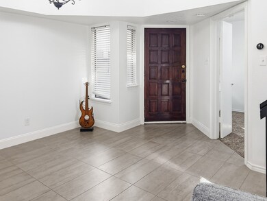 539 Ranch Trail unit 172J, Irving, TX 75063 - photo 3