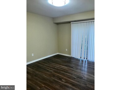 14 Trowbridge Ln, Clementon, NJ 08021 - photo 5