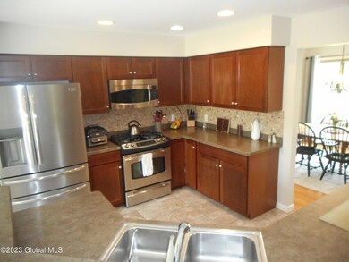 16 Fox Glove Way, Ballston Spa, NY 12020 - photo 7