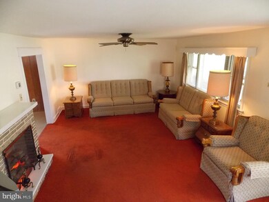 411 Benson Ave, Glenolden, PA 19036 - photo 4