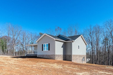 1720 Oak Ridge Rd, Appomattox, VA 24522 - photo 3