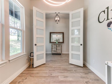 673 Barn Cir, Goldsby, OK 73093 - photo 7