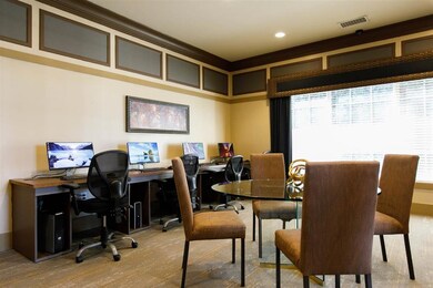 195 Yellowstone Dr unit 104, Charlottesville, VA 22903 - photo 6