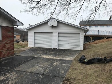 221 W 2nd St, O Fallon, MO 63366 - photo 4