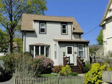 31 Myrtle St, Saugus, MA 01906 - photo 2