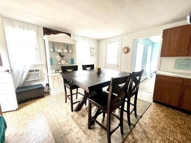 184-186 Crescent St, Rockland, MA 02370 - photo 3