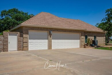 5300 Dumfries Rd, Midland, TX 79707 - photo 4
