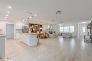 341 Plaza Blvd, Daytona Beach, FL 32118 - photo 5