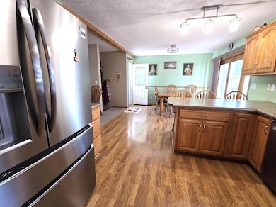 2009 E Capitol Ave, Pierre, SD 57501 - photo 6