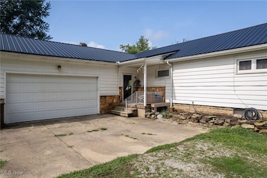 862 E Overton Dr, New Franklin, OH 44319 - photo 3