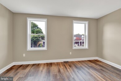 9 S Culver St, Baltimore, MD 21229 - photo 5