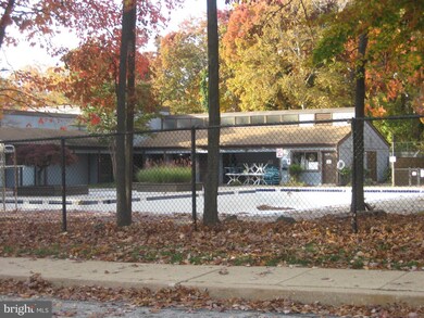 6350 Red Cedar Place unit 313, Baltimore, MD 21209 - photo 5