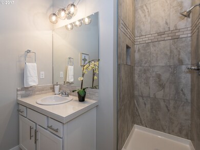 13465 SW Davies Rd, Beaverton, OR 97008 - photo 3