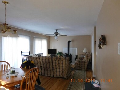 74 Moore Dr, Perkinsville, VT 05151 - photo 5