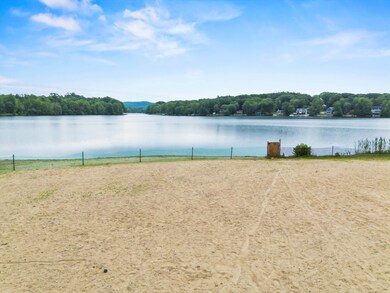 11 Circle Dr, Barnstead, NH 03225 - photo 4