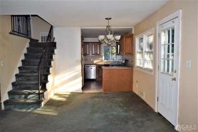 25 Claudia St, Iselin, NJ 08830 - photo 3