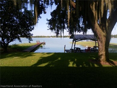 152 Berton Dr, Lake Placid, FL 33852 - photo 2