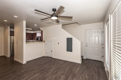 3022 Forest Ln unit 110, Dallas, TX 75234 - photo 7