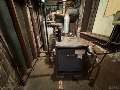 21 Hardenberg St, New Brunswick, NJ 08901 - photo 6