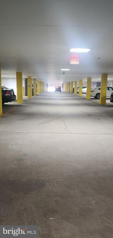 0 Garage unit 21 MDAA2020506, Gambrills, MD 21054 - photo 2