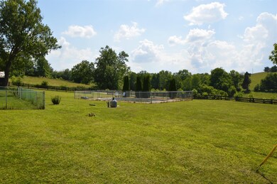 1723 Cummins Ferry Rd, Versailles, KY 40383 - photo 4