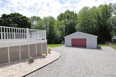 5829 Huntingcreek Dr, North Chesterfield, VA 23237 - photo 2