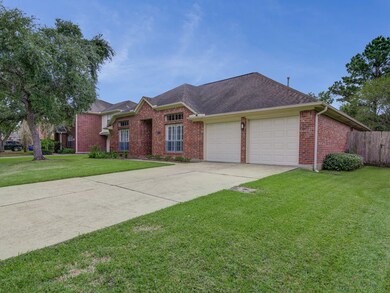 1804 Desota St, Friendswood, TX 77546 - photo 2