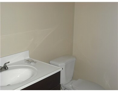 58 Locust St, Riverside, RI 02915 - photo 6