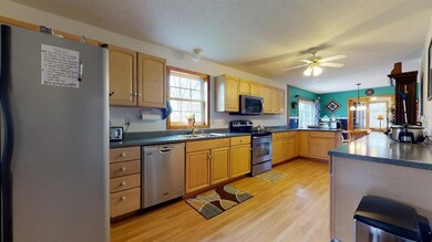 22 Daudelin Woods Rd, Fairfax, VT 05454 - photo 3